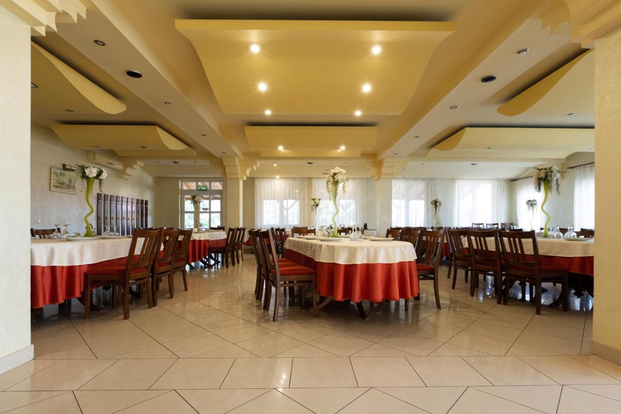 Hotel Denis Danes Ngoại thất bức ảnh